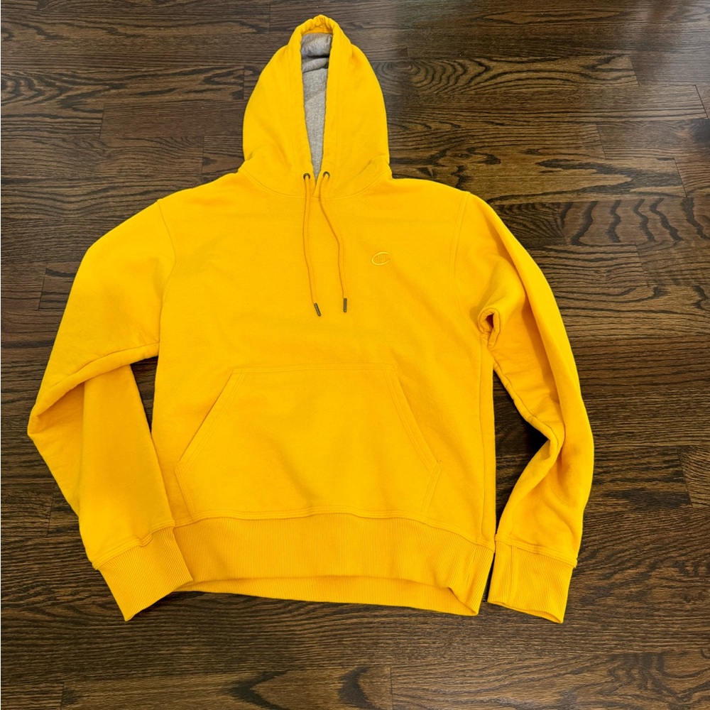 Champion small yellow hoodie